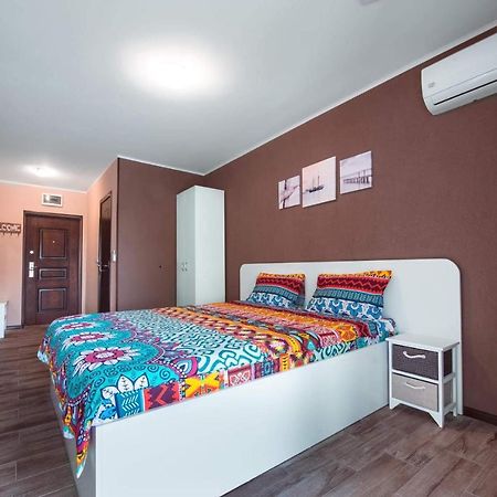 Apartamento Garsonierele Alexandru Saturn Exterior foto